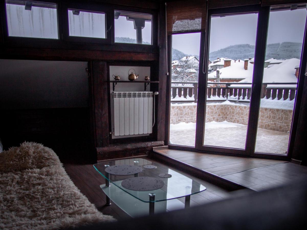 Relax Dobrinishte Apartment Bagian luar foto