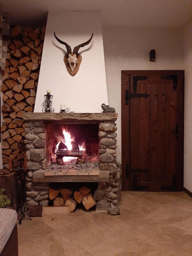 Relax Dobrinishte Apartment Bagian luar foto