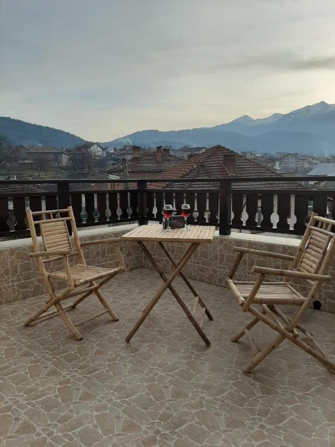 Relax Dobrinishte Apartment Bagian luar foto